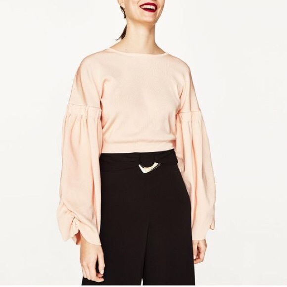 Zara Cropped Sweater - Picture 2 of 3